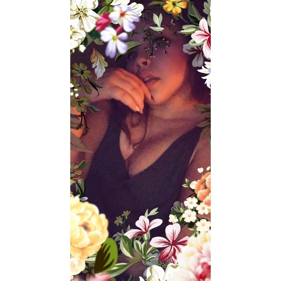 Meet your Posher, Sasha - Picture 2 of 2